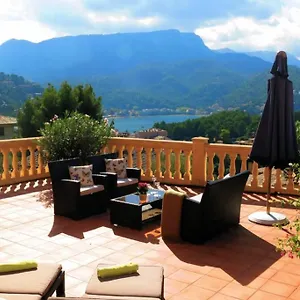 En El Con Gran Terraza Privada Y Vistas Al Mar. Piscina Comunitaria. Localizado En Un Zona Tranquila Y Muy Soleada. Wifi Gratis Disponible. Parking. , Puerto de Sóller Spanien