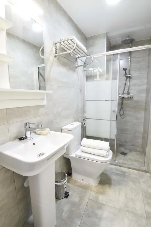 아파트 Apartamentos Centro Salecianos 말라가